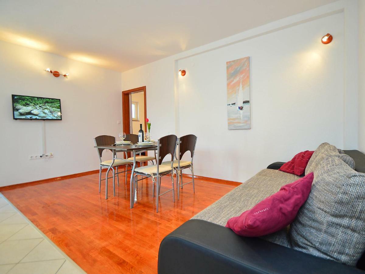 Apartment Ante-2 By Interhome Brodarica  Εξωτερικό φωτογραφία